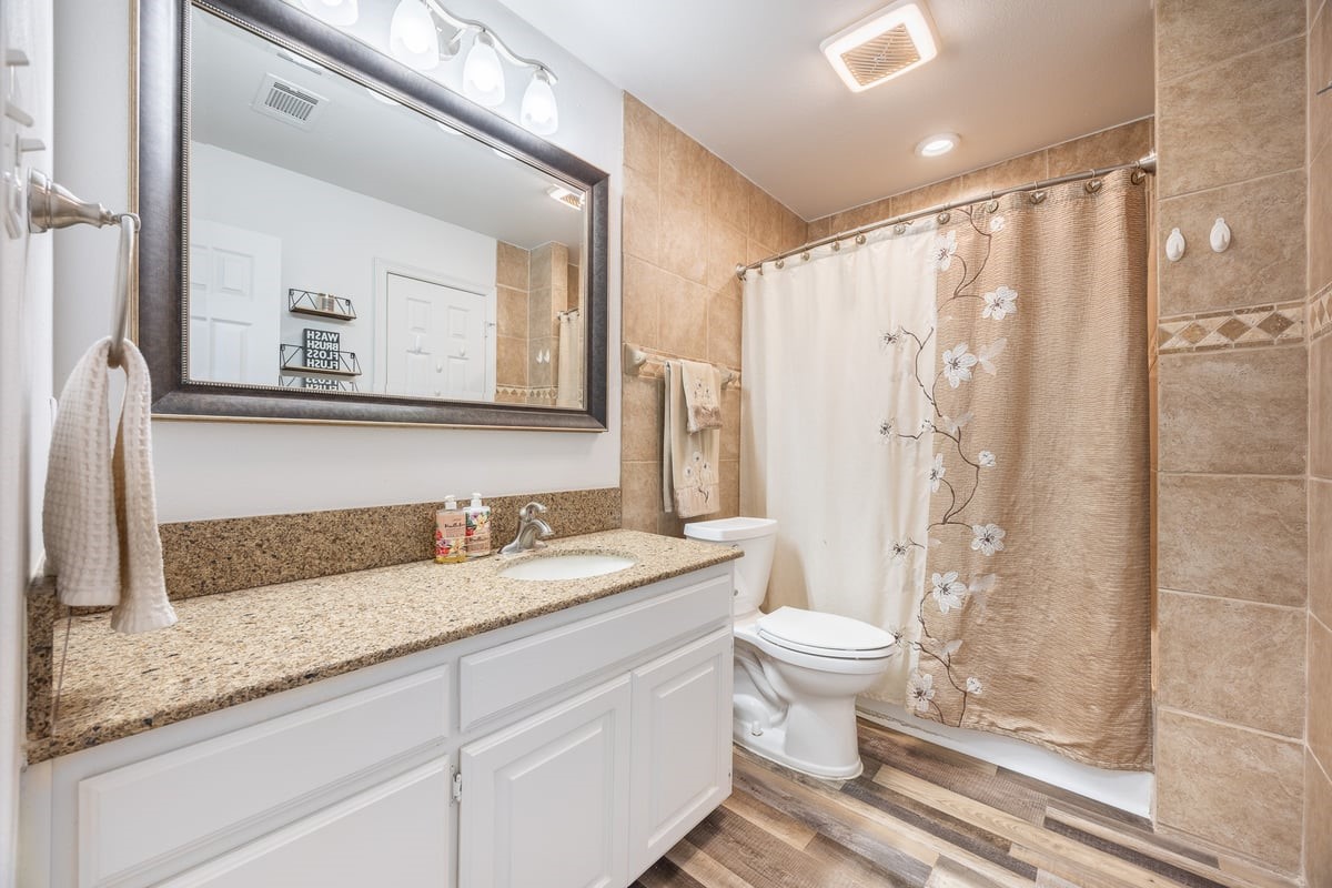 4768 Pebble Creek Drive Aubrey TX 76227
