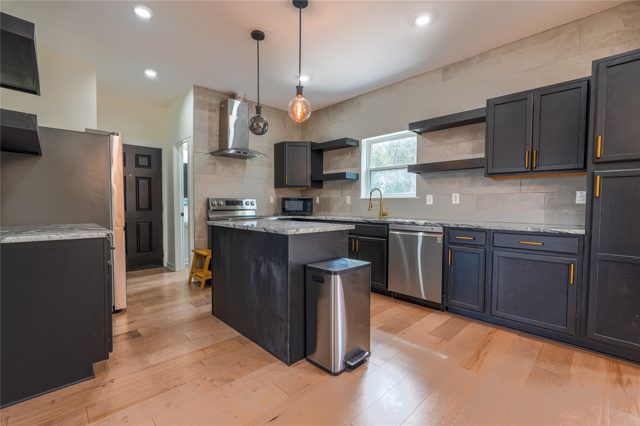 1904 N 17th Waco TX 76707
