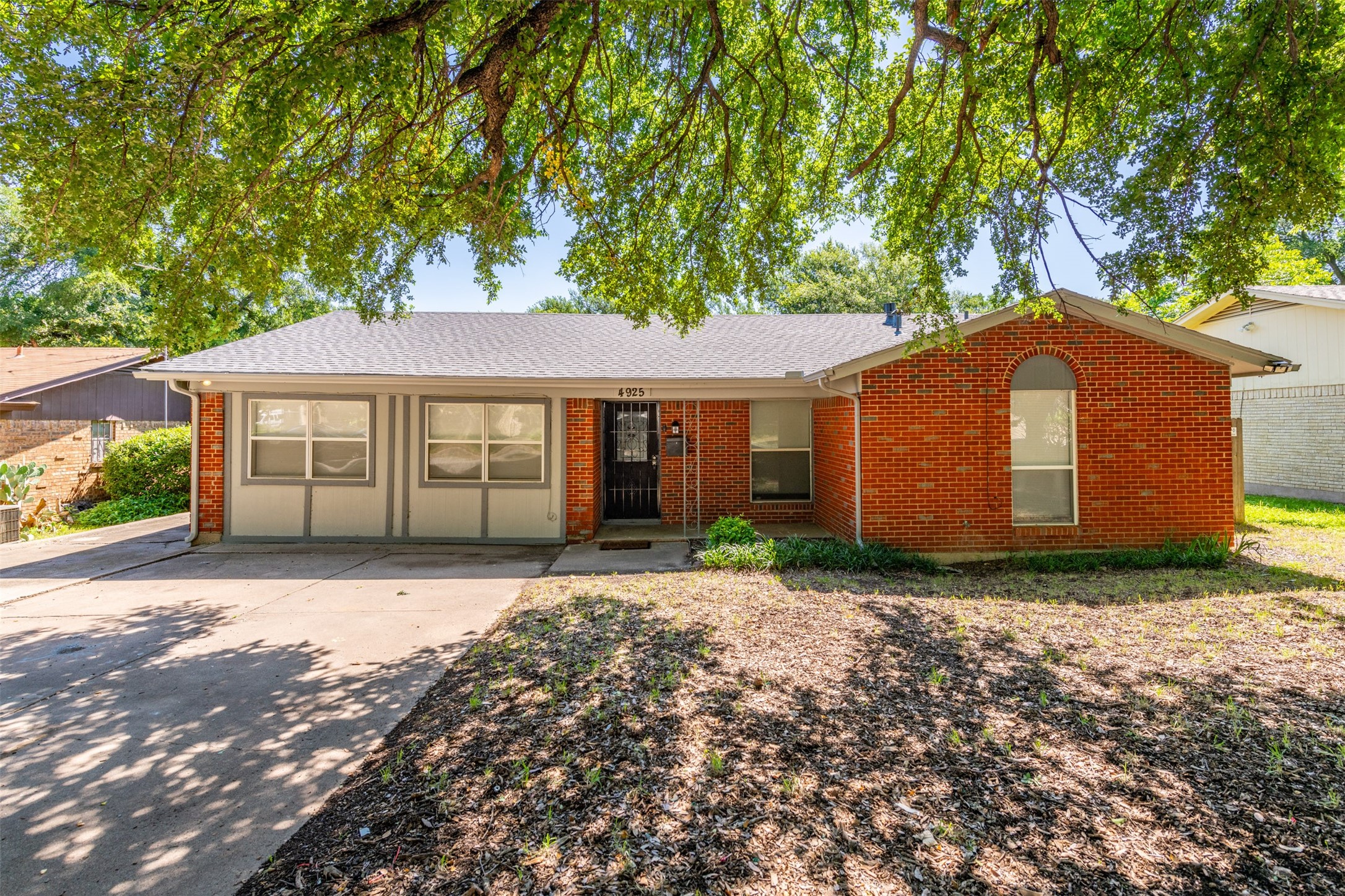 4925 Rickee Drive Fort Worth TX 76115