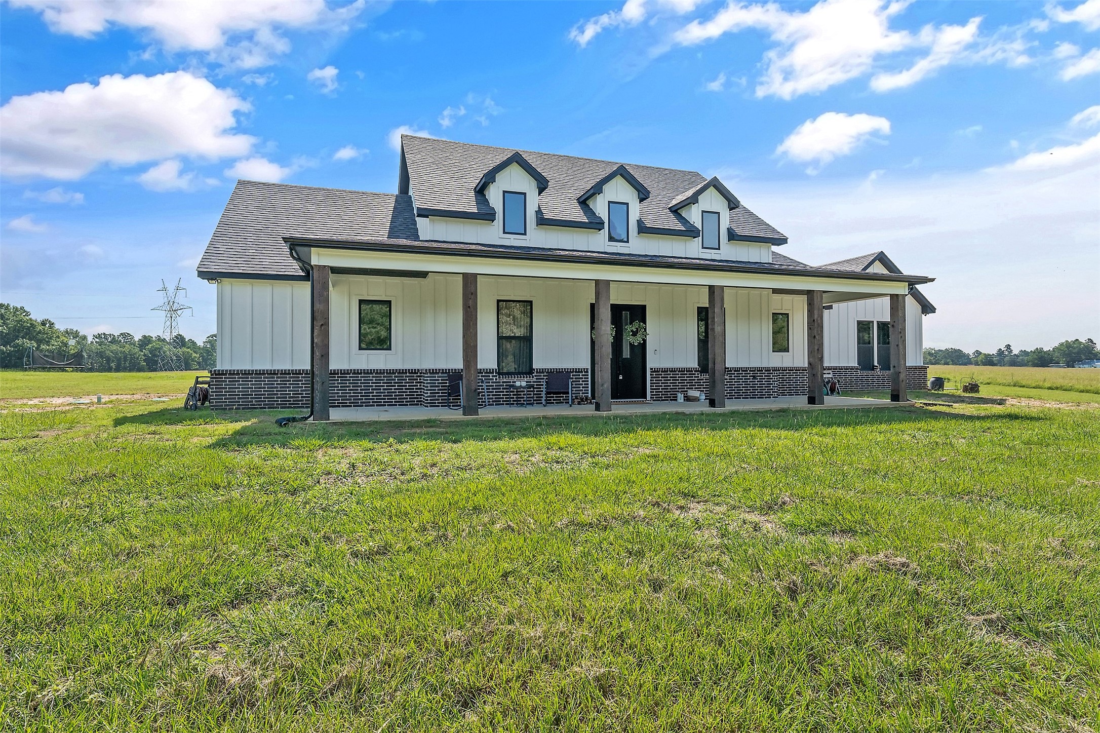 20420 County Road 4106 Lindale TX 75771