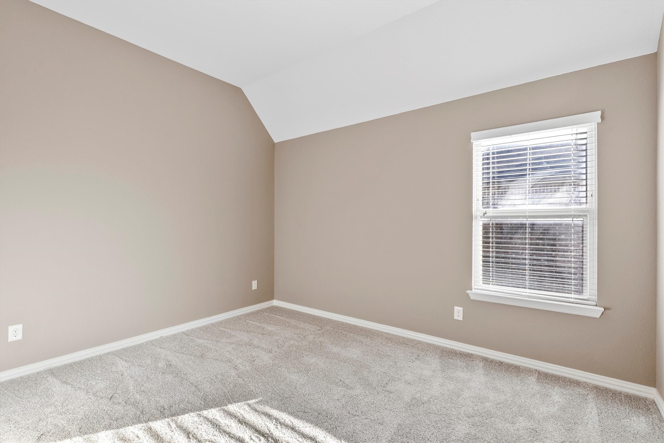 3701 Birmington The Colony TX 75056