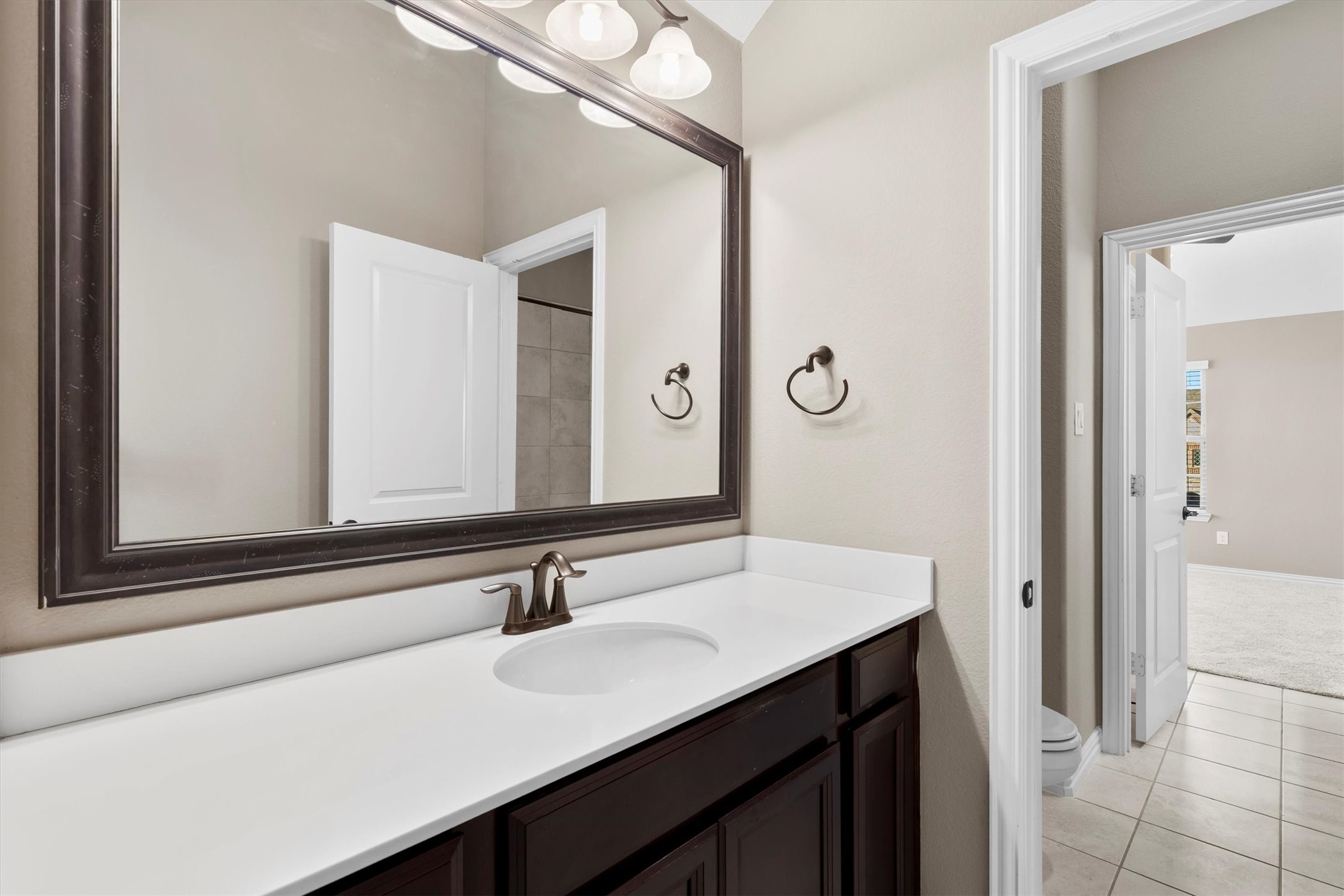 3701 Birmington The Colony TX 75056
