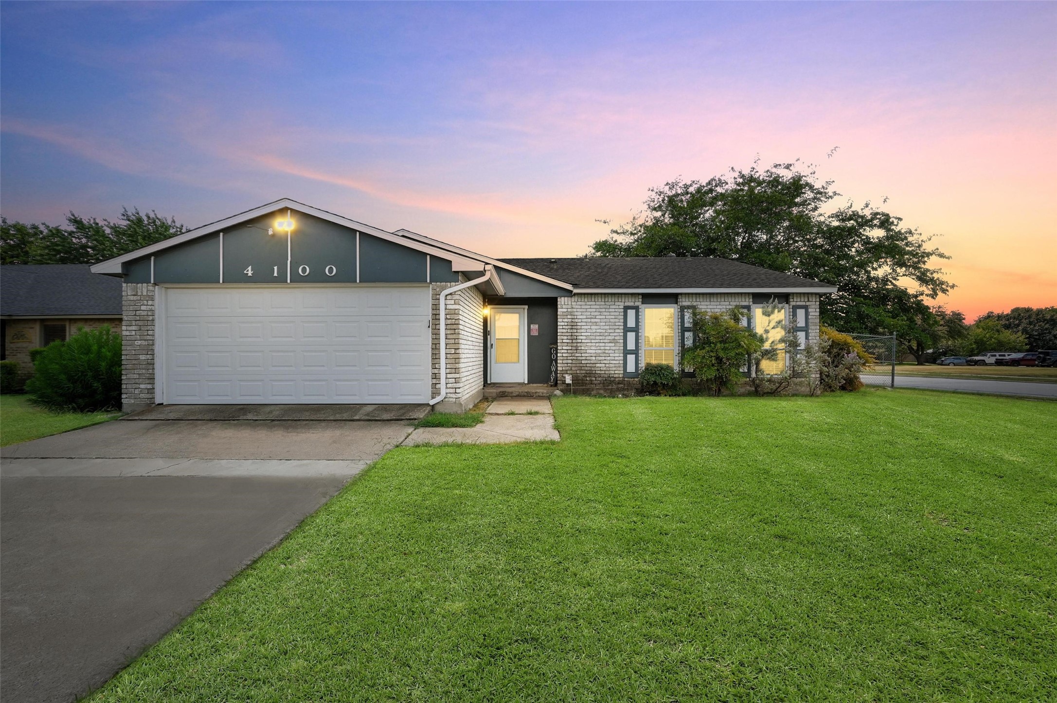4100 Silverberry Avenue Fort Worth TX 76137