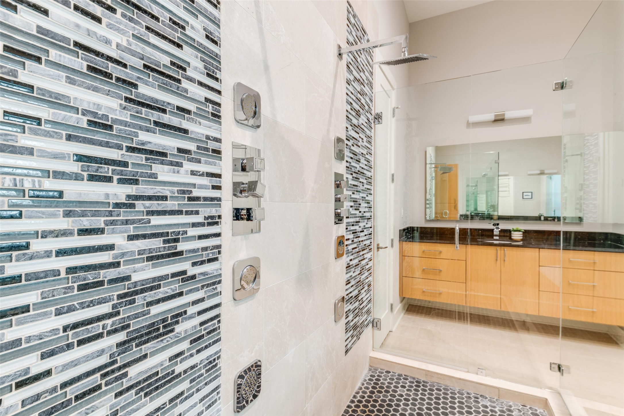 6515 Walnut Hill Lane Dallas TX 75230