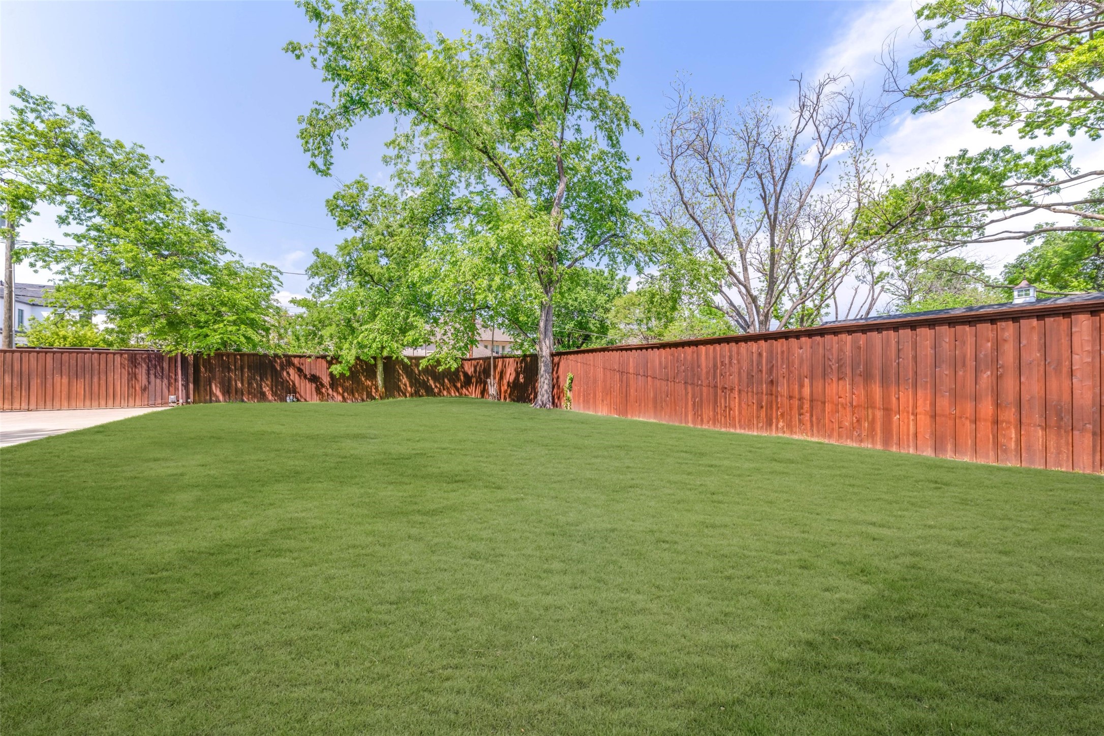 6515 Walnut Hill Lane Dallas TX 75230