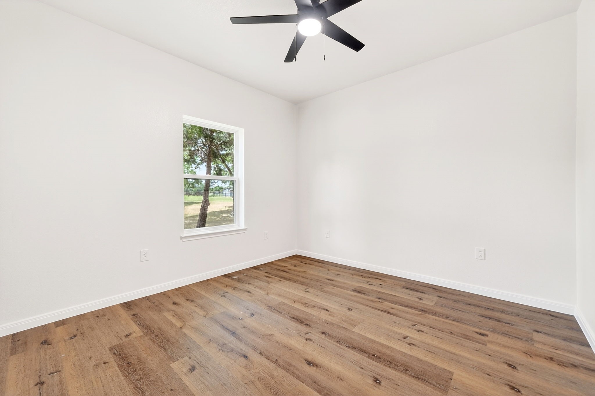 887 Private Road 2283 Quinlan TX 75474