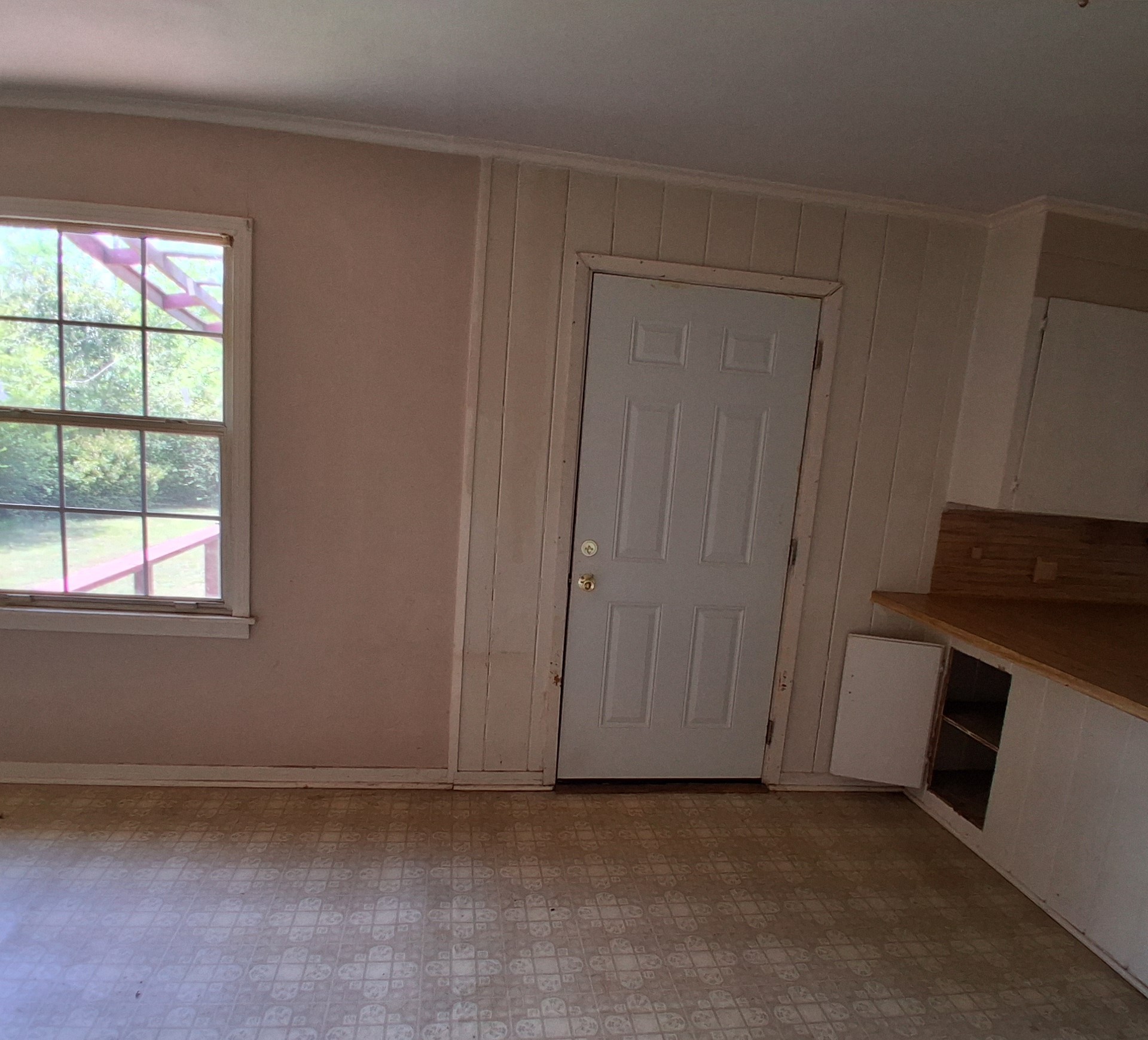 910 Success Street Gilmer TX 75644