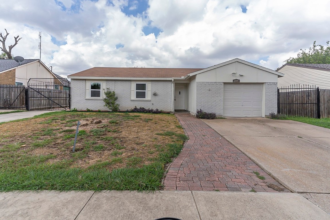 5002 Sandalwood Lane Arlington TX 76017