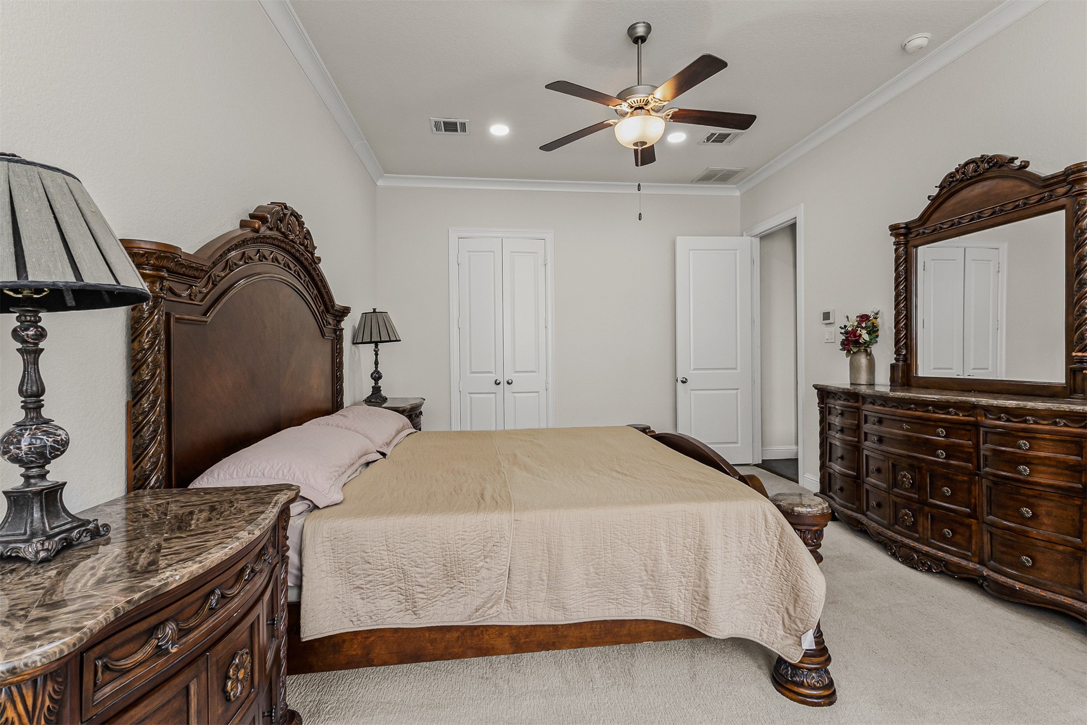 7620 Sonian Forest Drive Irving TX 75063