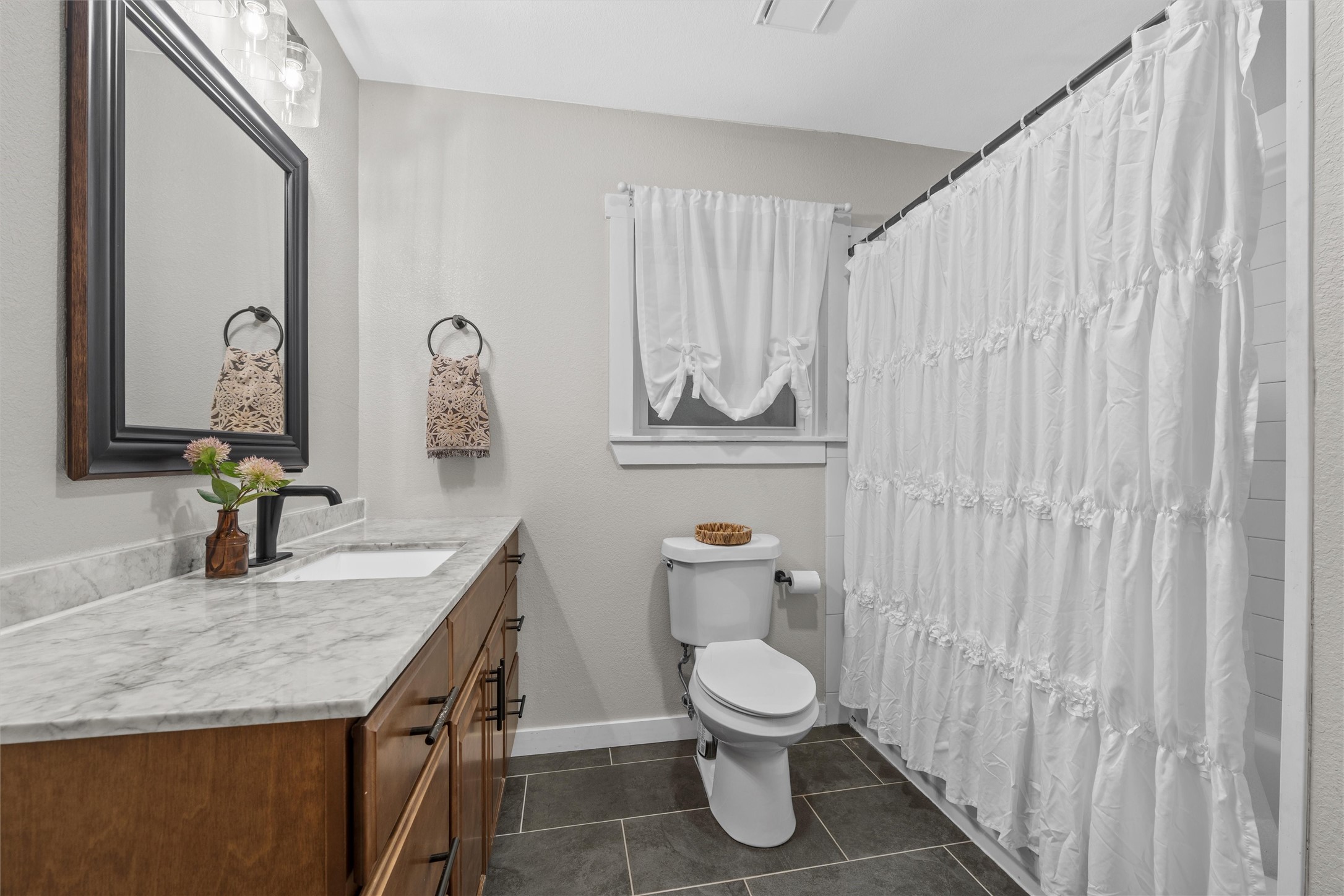3709 Parkwood Street Waco TX 76710