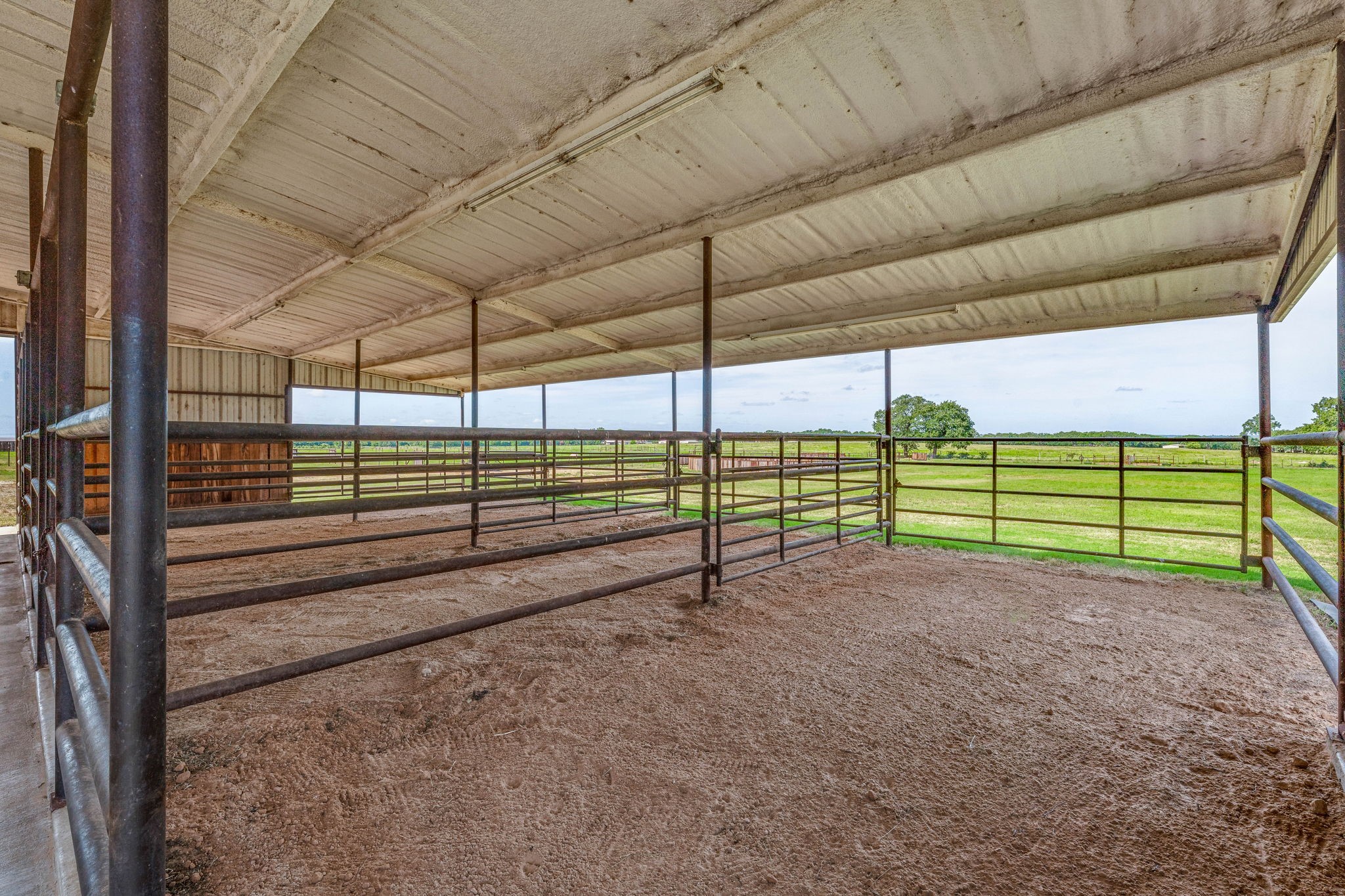 3310 Coy Lane Granbury TX 76048