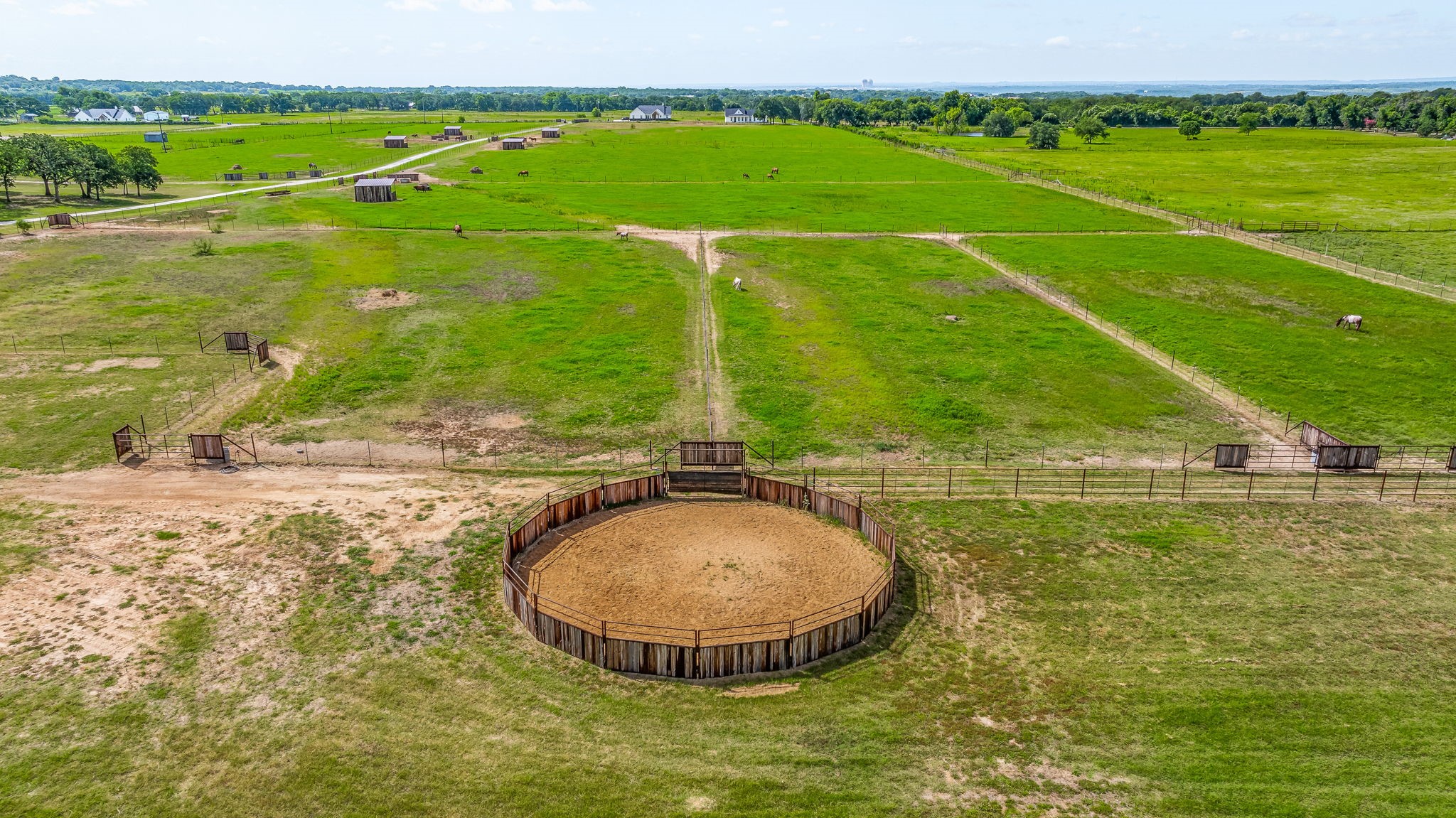 3310 Coy Lane Granbury TX 76048