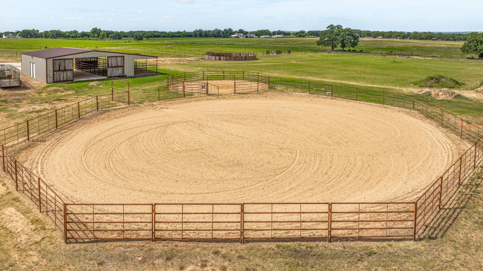 3310 Coy Lane Granbury TX 76048