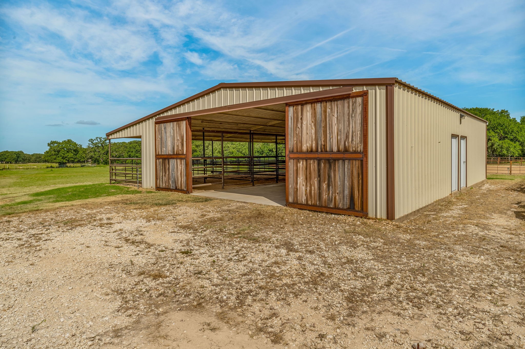 3310 Coy Lane Granbury TX 76048