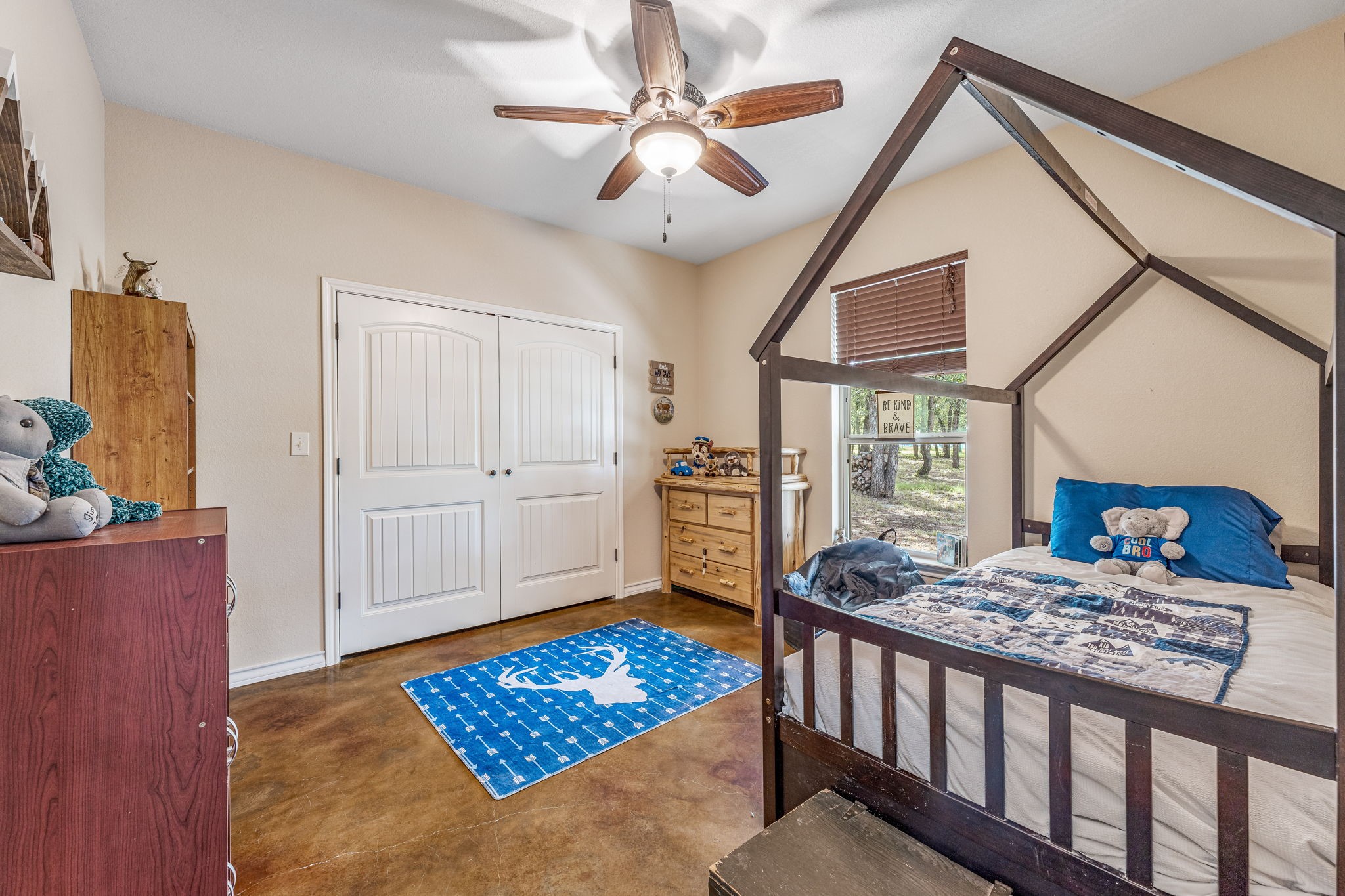 3310 Coy Lane Granbury TX 76048