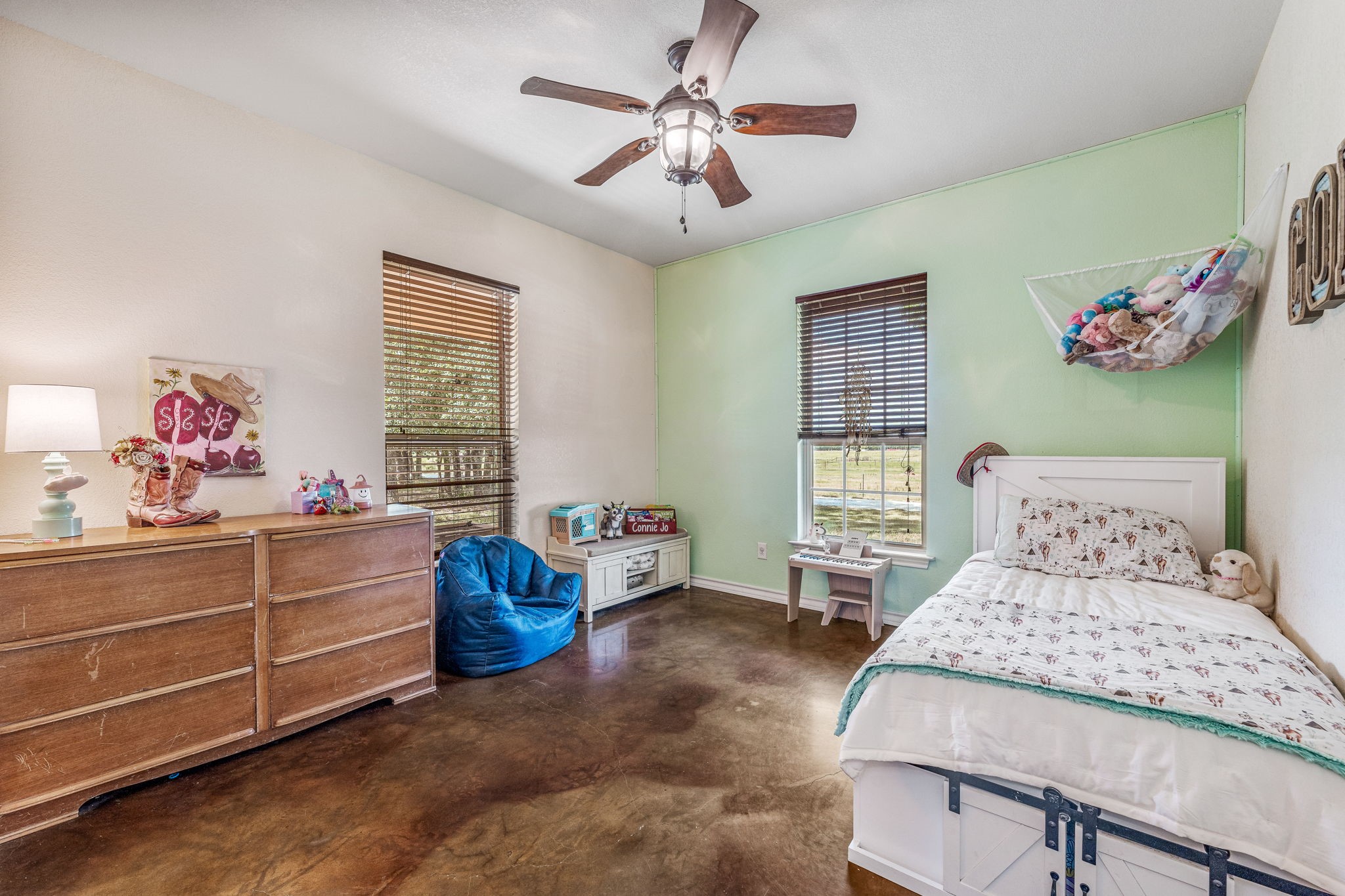 3310 Coy Lane Granbury TX 76048