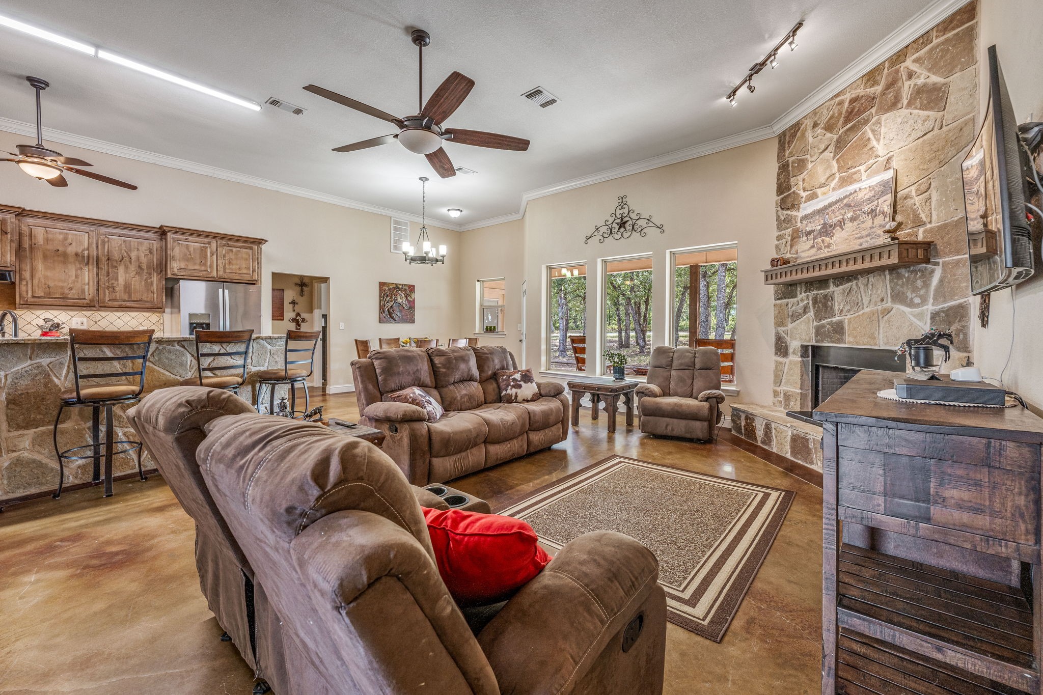 3310 Coy Lane Granbury TX 76048