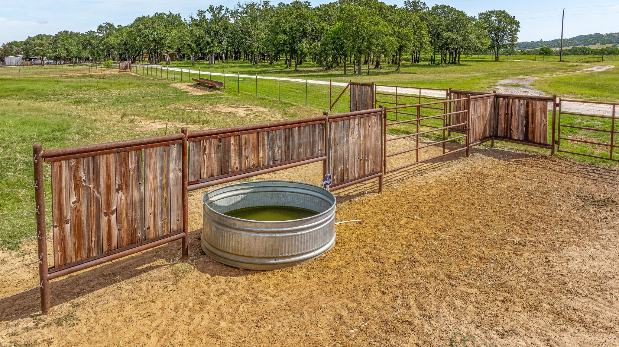 3310 Coy Lane Granbury TX 76048