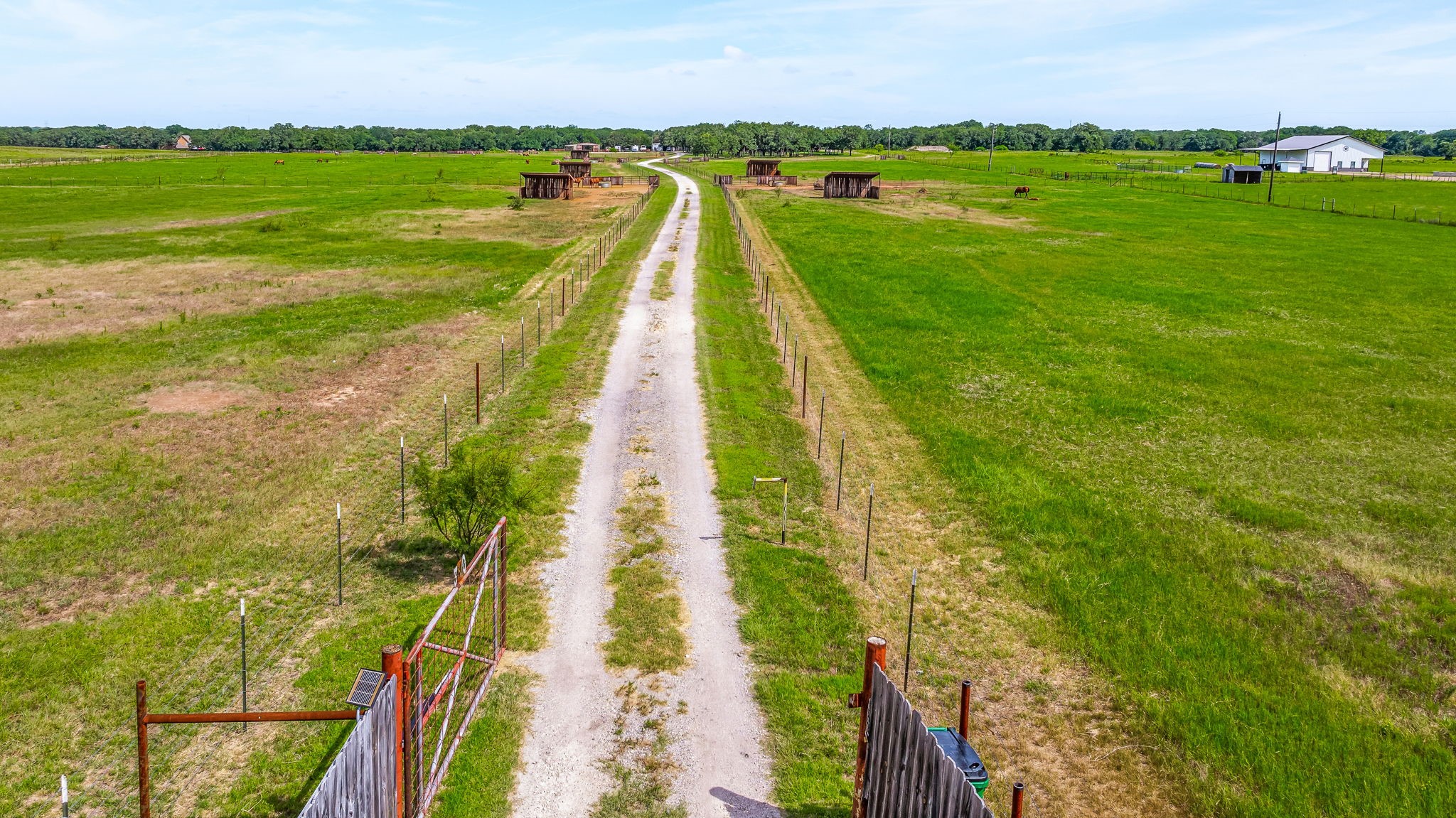 3310 Coy Lane Granbury TX 76048
