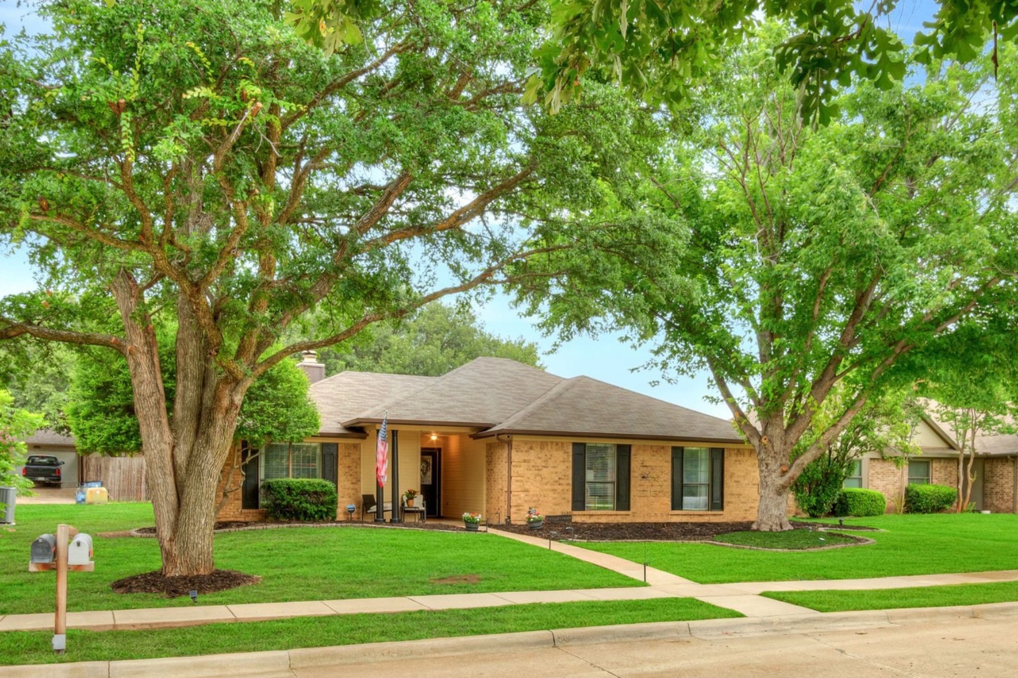 1665 N Valley Parkway Lewisville TX 75077