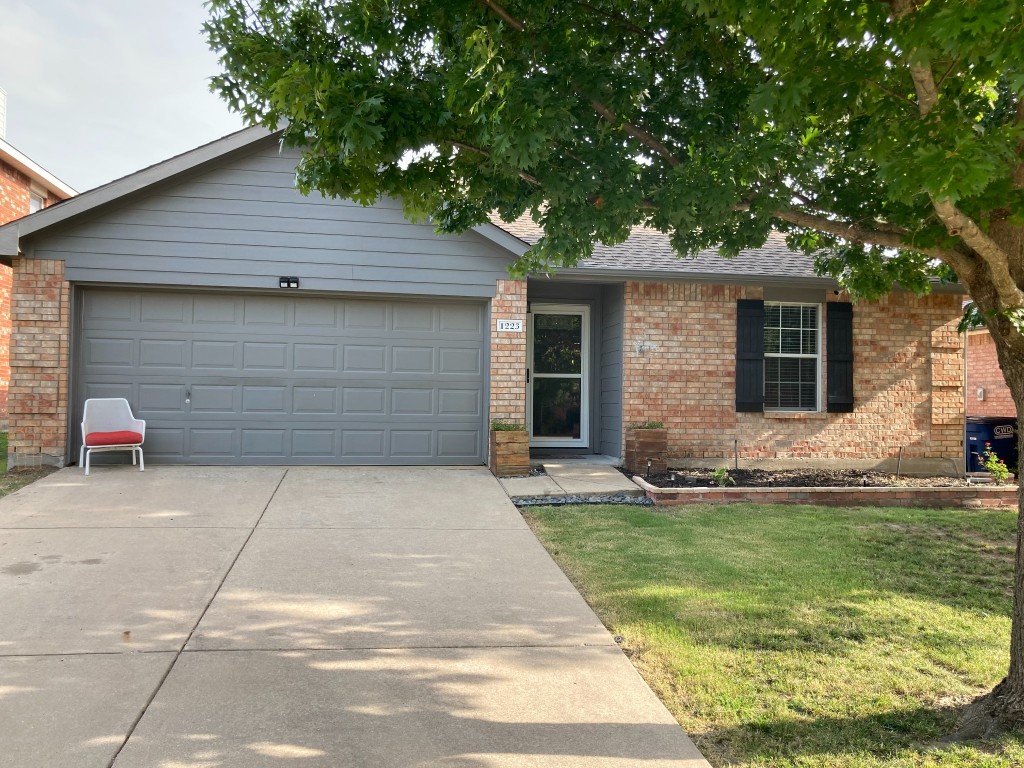 1223 Bellevue Drive Princeton TX 75407