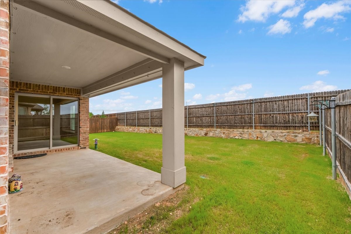 1021 Longbow Lane Crowley TX 76036