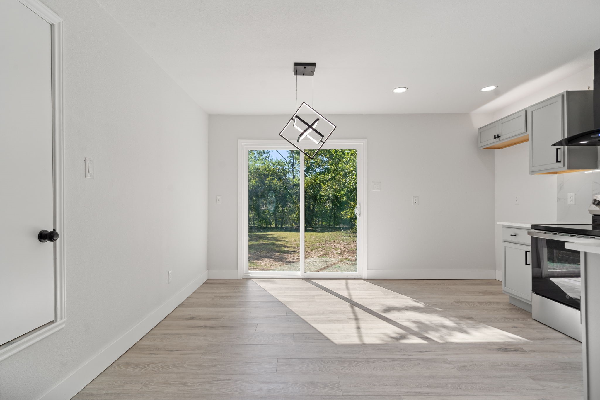 1604 Arbor Arlington TX 76010