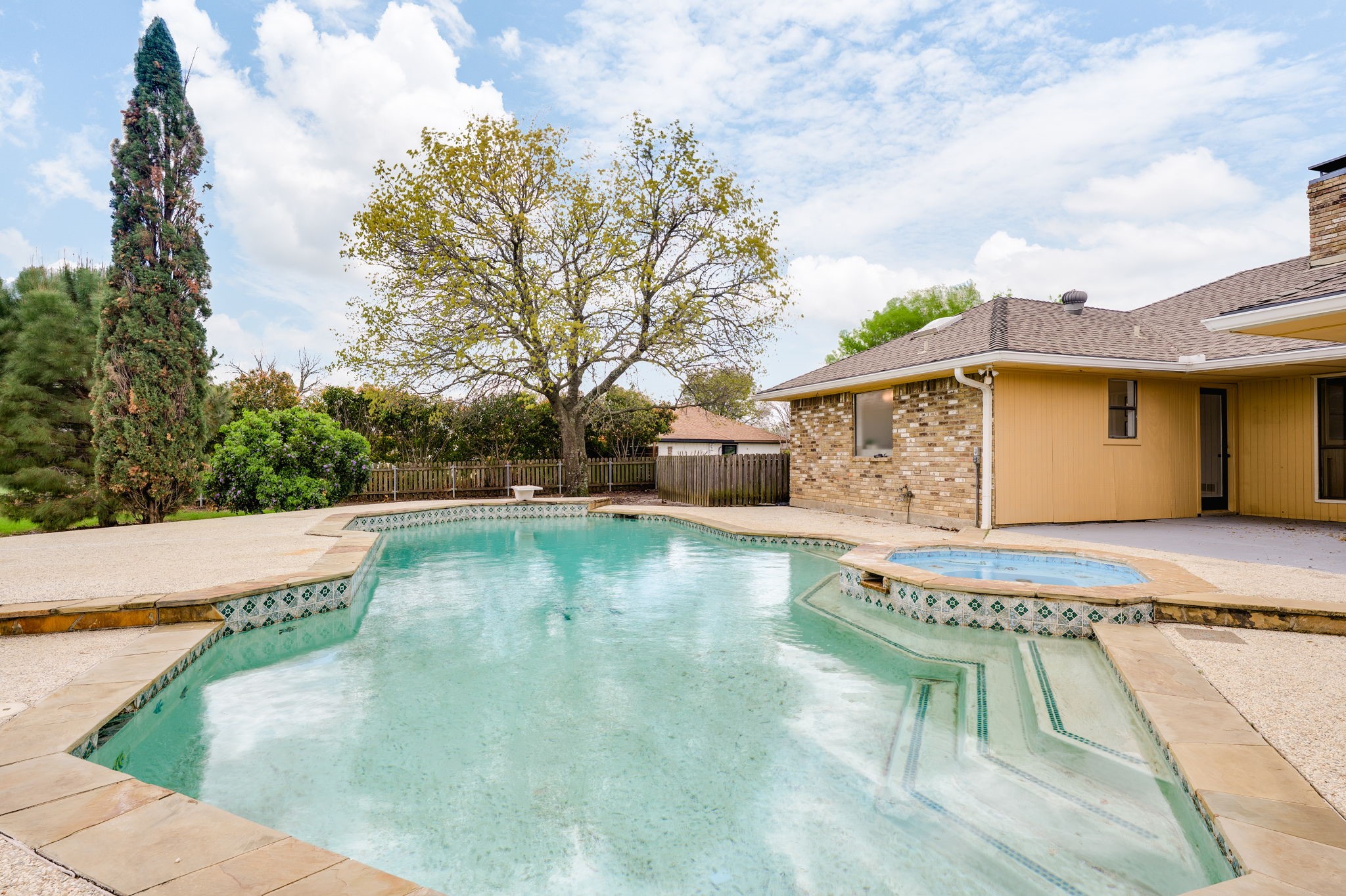 6408 Hilltop Trail Sachse TX 75048