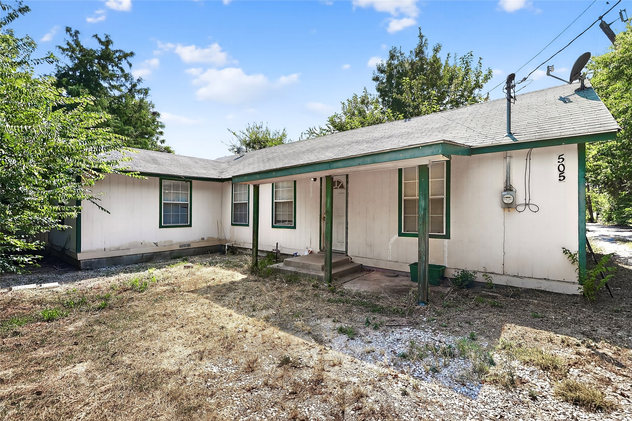 505 SW 4th Street Grand Prairie TX 75051