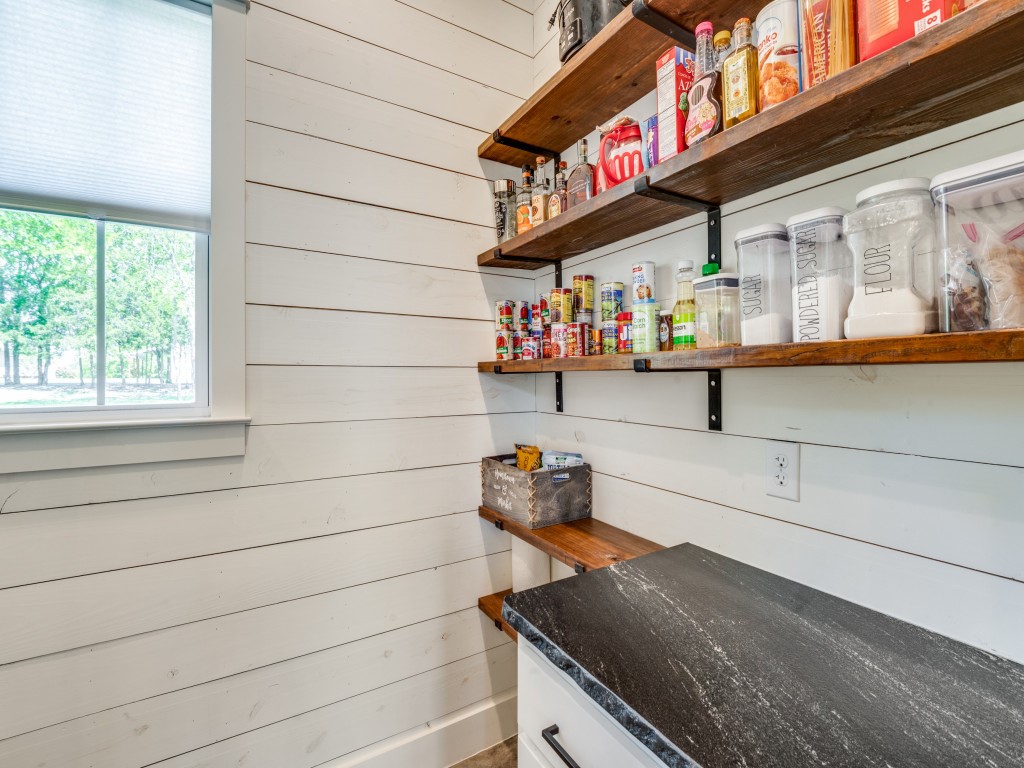 597 Burks Road Whitewright TX 75491