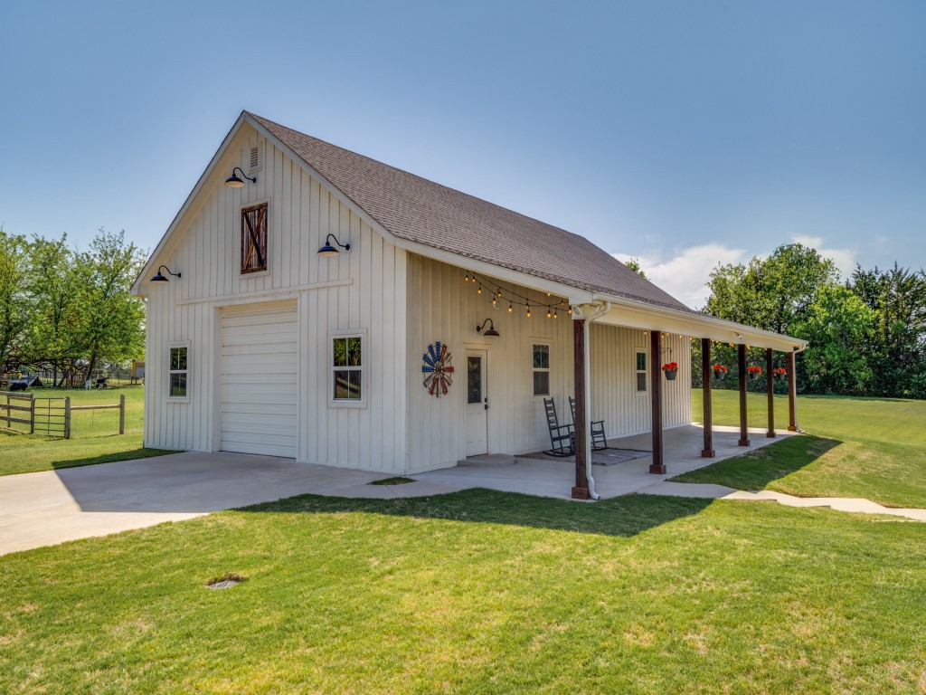 597 Burks Road Whitewright TX 75491