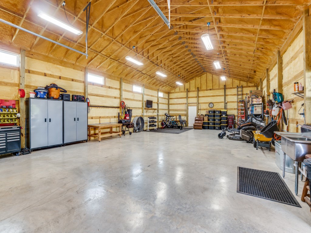 597 Burks Road Whitewright TX 75491