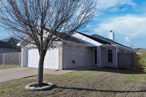 1148 Whispering Meadows Crowley TX 76036