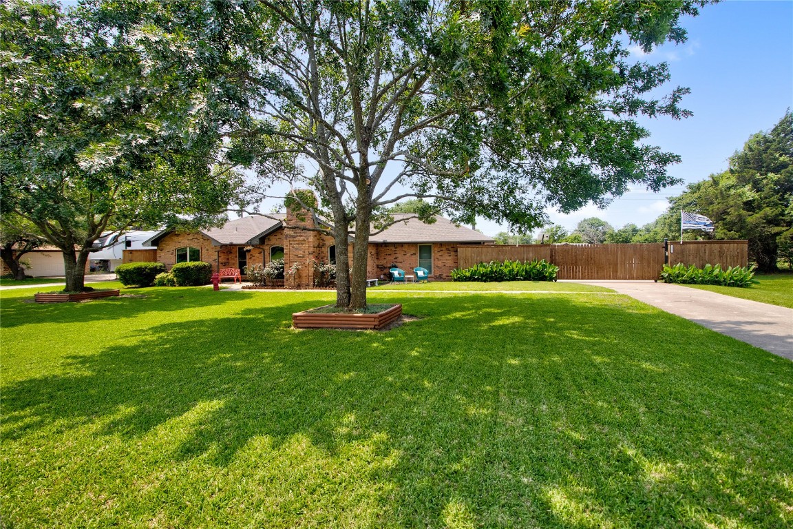 115 Stagecoach Drive Red Oak TX 75154