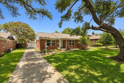 702 Sherwood Drive Richardson TX 75080