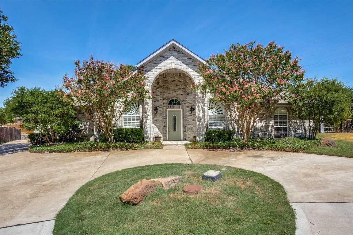 2314 Club Creek Court Garland TX 75043