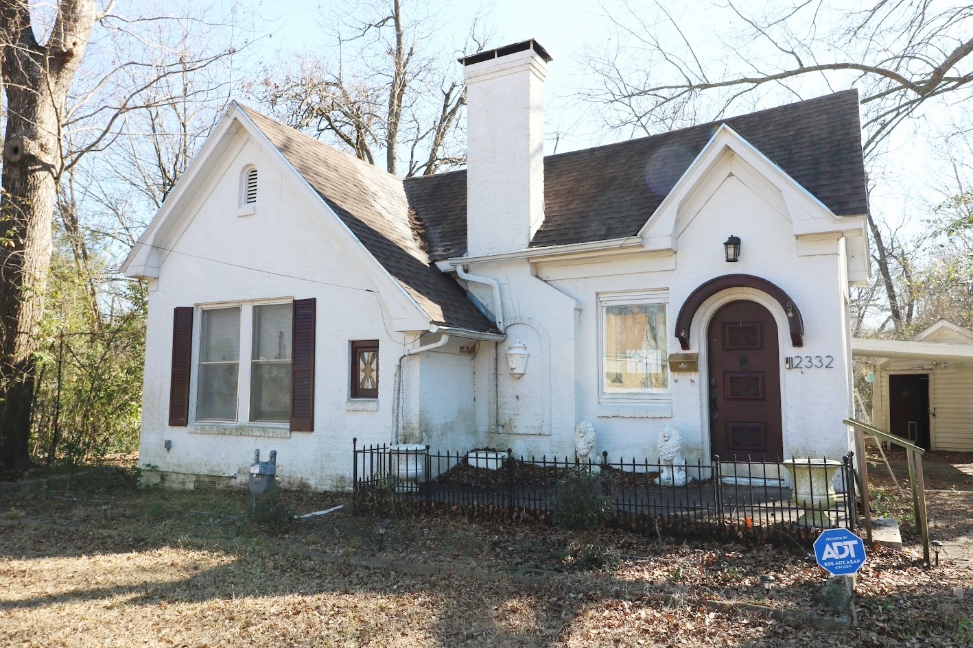 2332 Simpson Street Paris TX 75460