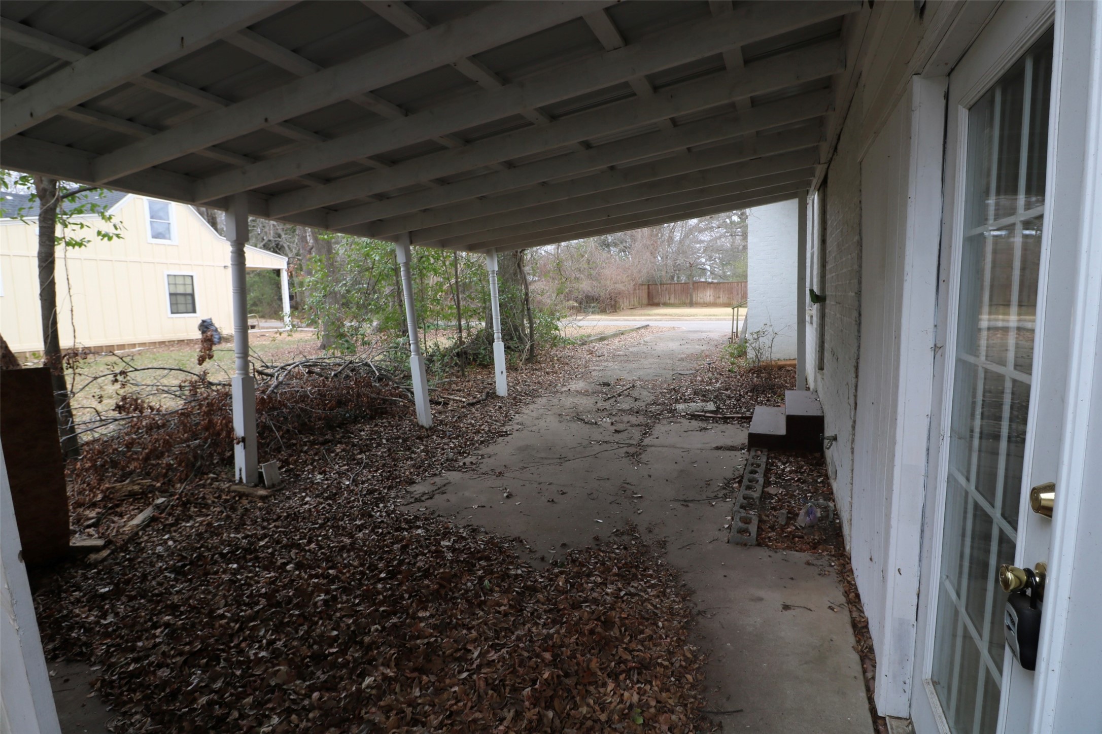 2332 Simpson Street Paris TX 75460