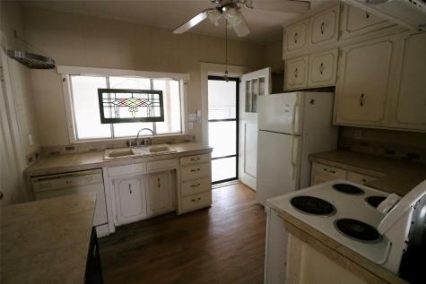 2332 Simpson Street Paris TX 75460