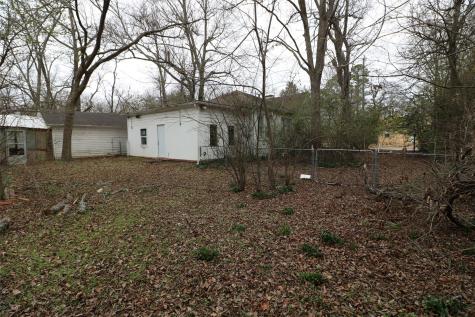 2332 Simpson Street Paris TX 75460