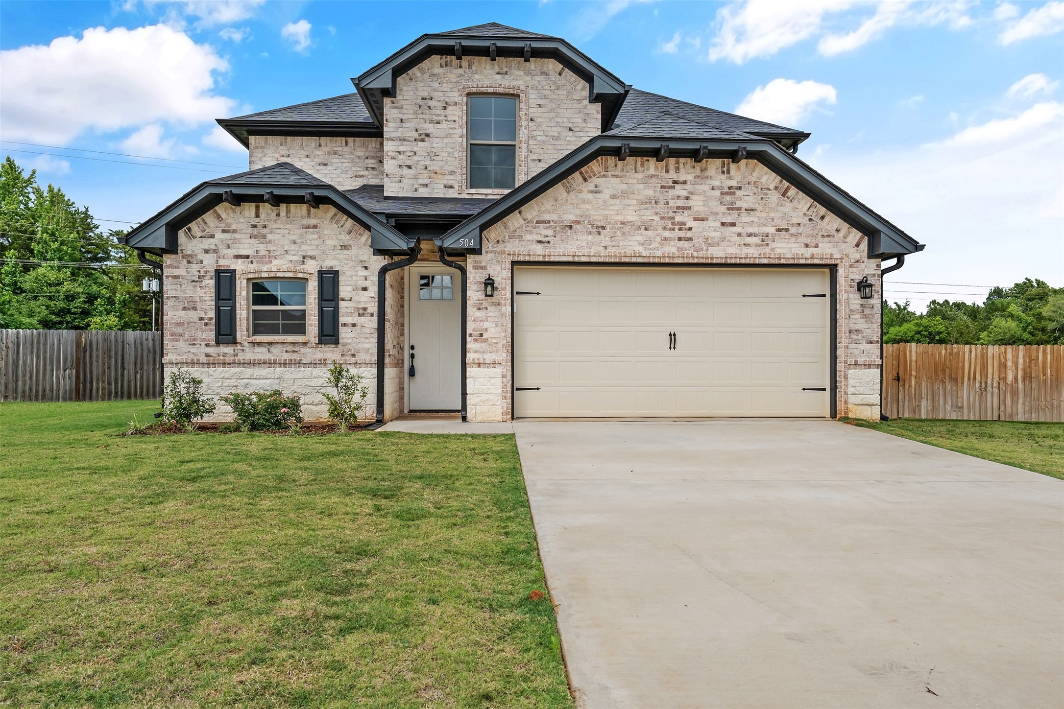 504 Cornerstone Lindale TX 75771