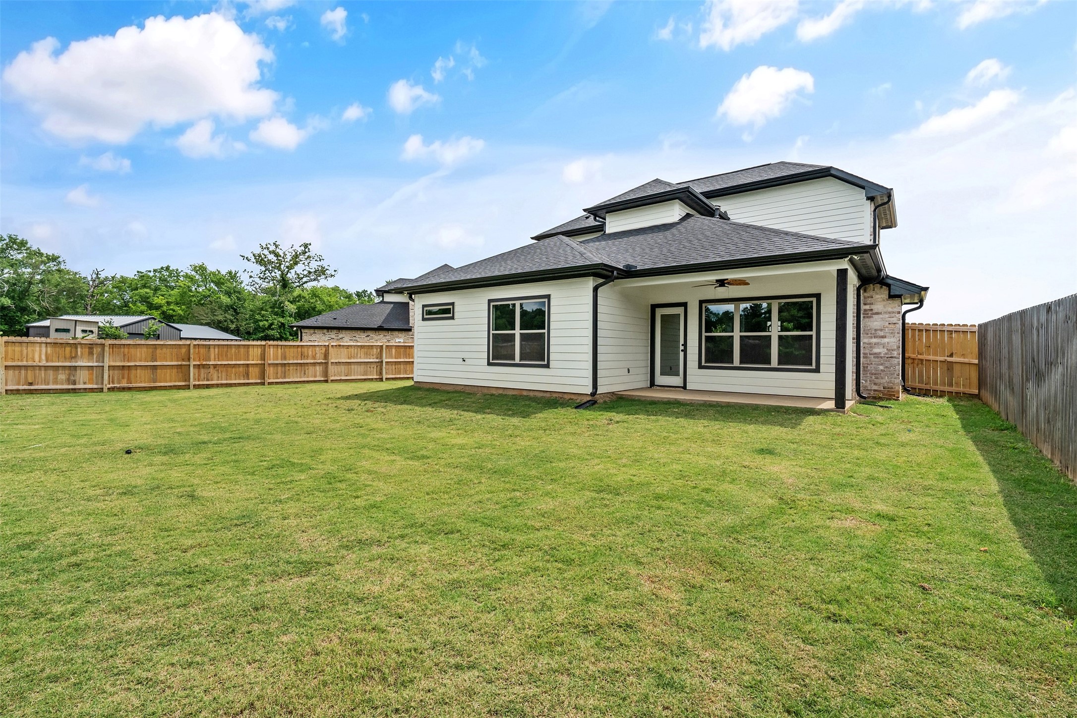 504 Cornerstone Lindale TX 75771