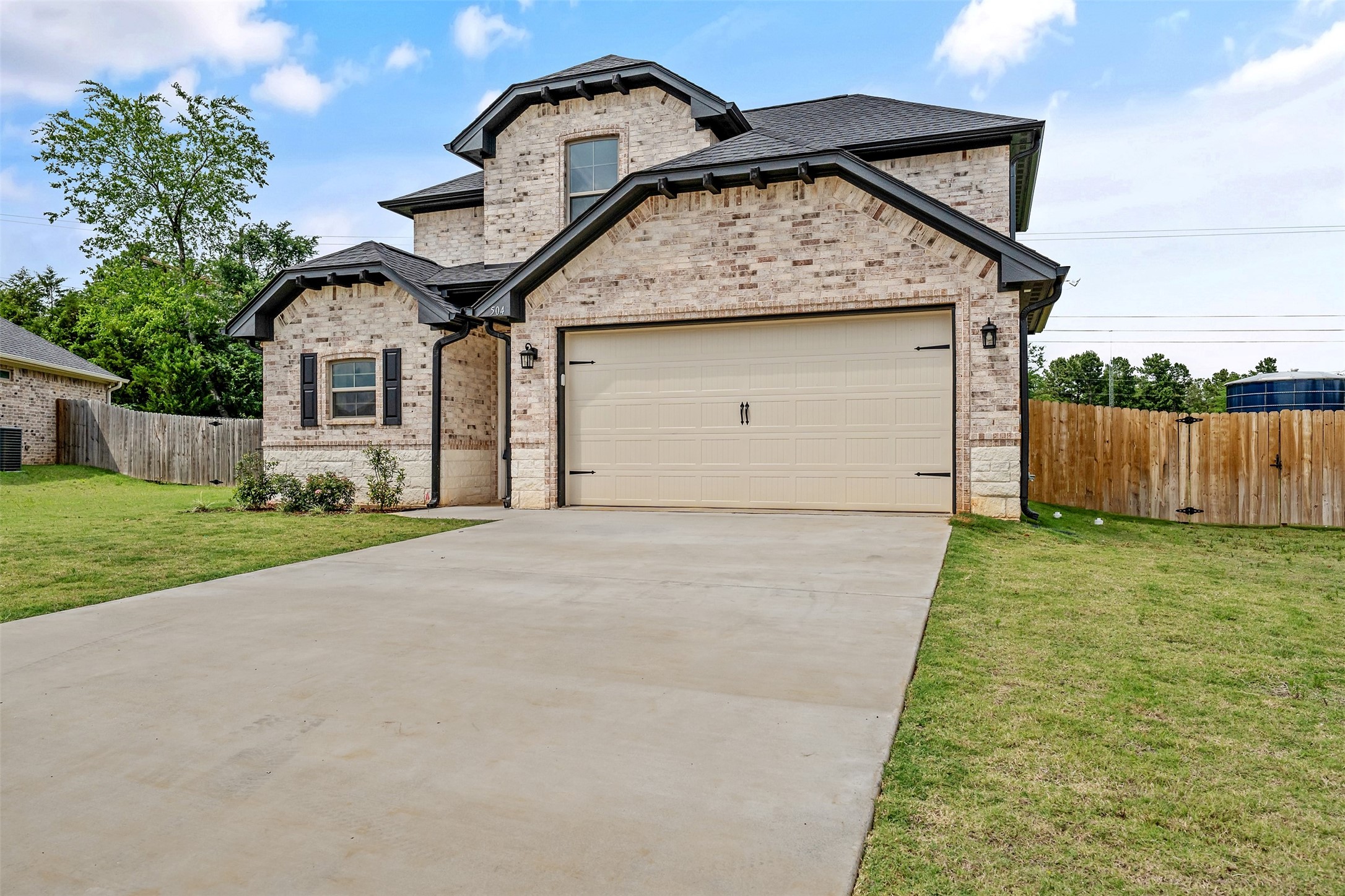 504 Cornerstone Lindale TX 75771