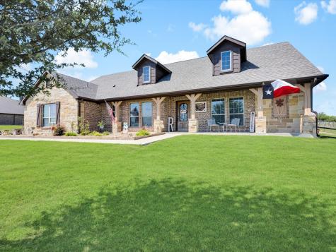 128 County Road 4430 Rhome TX 76078