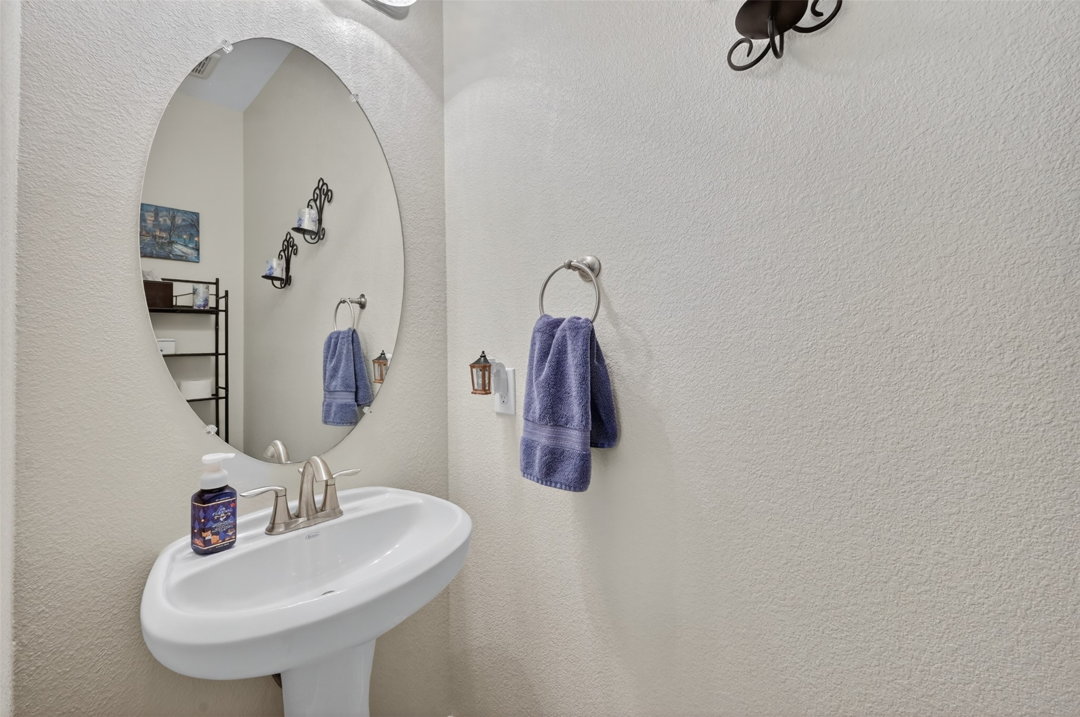 5008 Mcclellan Drive Frisco TX 75036
