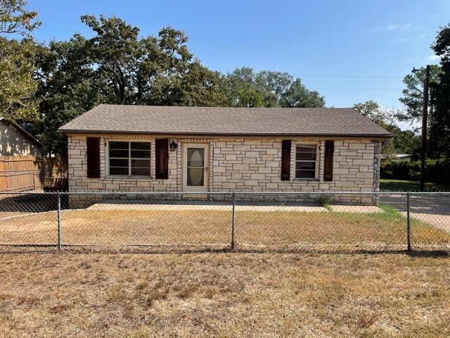 805 Harness Trail Granbury TX 76049