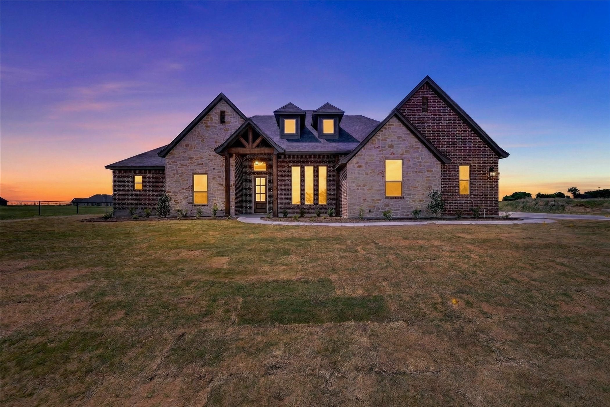 517 Longhorn Drive Springtown TX 76082