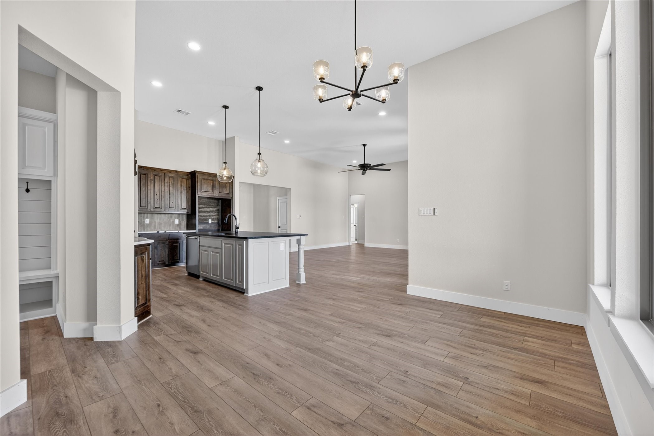 517 Longhorn Drive Springtown TX 76082