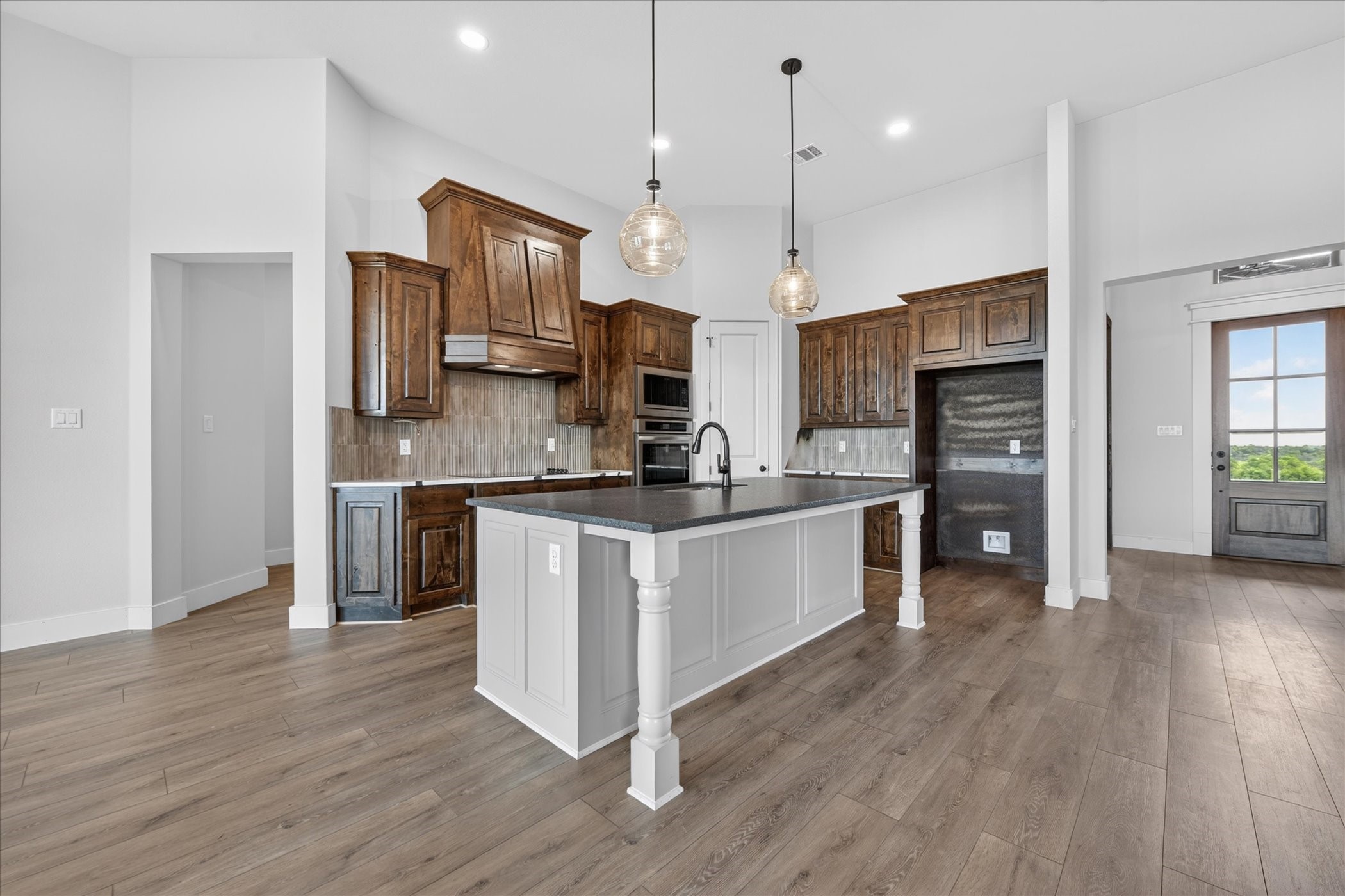 517 Longhorn Drive Springtown TX 76082