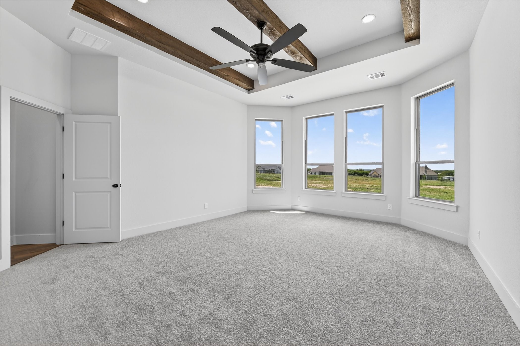 517 Longhorn Drive Springtown TX 76082